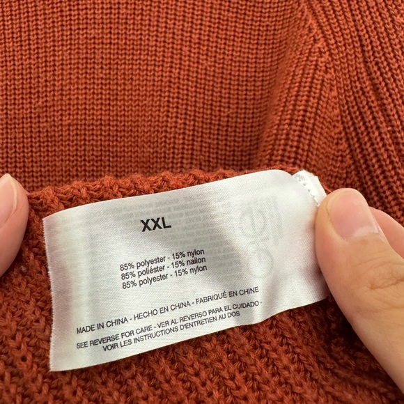 Jessica Simpson Rust knit sweater - Picture 8 of 8